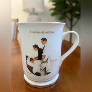 Norman Rockwell “Freedom From Fear” Mug – Vintage Collectible Coffee Cup